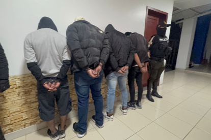 Los detenidos fueron trasladados hasta la UPC de Salcedo.