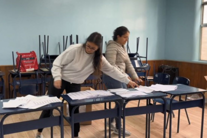 Los miembros de mesa  instalación de la mesa tienen como función el control del proceso de votación y el conteo de los sufragios.