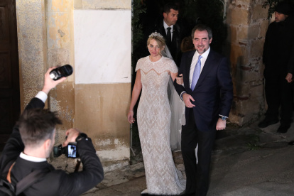 Nicolás de Grecia y Chrysi Vardinogianni luego de la ceremonia.
