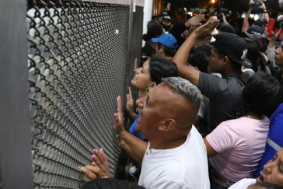 Comerciantes y conocidos pedían justicia por la muerte del joven vendedor.