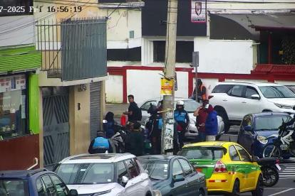 El Cuerpo de Agentes también realizó controles de consumo y venta de licor en el espacio público en la Universidad Central.