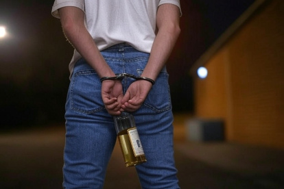 Varios ciudadanos fueron detenidos por infrigir la ley seca.