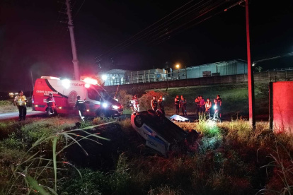 Así quedó el vehículo del agente tras volcarse el pasado 9 de febrero.