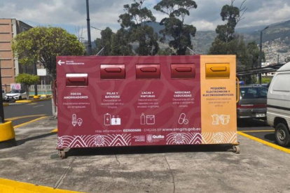 Los contenedores están en centros comerciales, instituciones educativas, mercados populares.