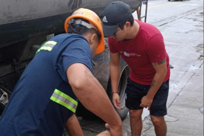 Hecho. Tanqueros han llegado a la ciudadela del norte de la ciudad.