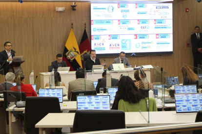 La comparecencia del gerente del Metro de Quito, Juan Carlos Parra, en el Concejo Metropolitano se extendió por más de tres horas