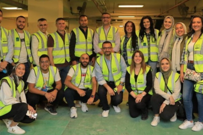 Los empleados de Nestlé disfrutan de un entorno laboral con múltiples beneficios, como teletrabajo y opciones de formación continua.