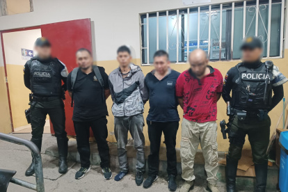 Sujetos estaban raptados en un edificio en Sucre y Chimborazo.