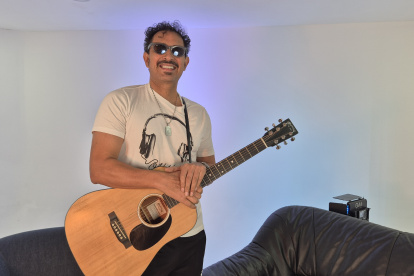 Douglas Bastidas conversa con EXPRESO sobre Tranzas y su próximo concierto de San Valentín.