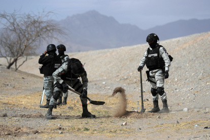 Agentes de la GN de México realizaron un operativo de búsqueda de túneles clandestinos debajo del río Bravo (río Grande en EE.UU.)