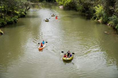 En Gualaceo, ubicado a pocos kilómetros de Cuenca, para estas fechas hay una serie de actividades en el río.