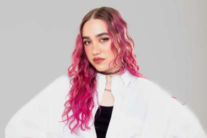 Cada que el reloj marca las 11:11 ella tiene una pregunta...