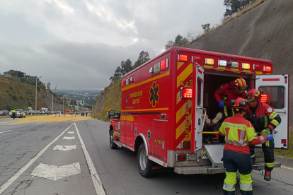 Siniestro de tránsito en la Ruta Viva deja 1 fallecido y cinco heridos.