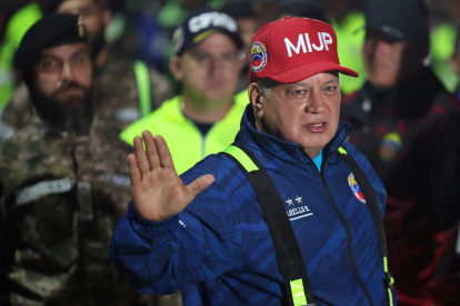 El ministro de Relaciones Interiores, Justicia y Paz de Venezuela, Diosdado Cabello, dijo que el ciudadano con alerta roja debe ser juzgado en su país.