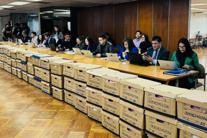 Alegatos de cierre terminaron y 13 procesados esperan resolución.