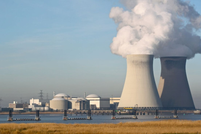 Imagen referencial de una planta nuclea para graficar esta nota periodística.