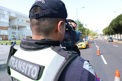 Los controles de velocidad se intensificarán en la avenida Simón Bolívar y Ruta Viva