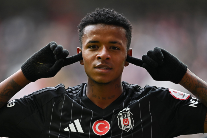 Keny Arroyo anotó su primer gol con Beşiktaş en la Copa de Turquía
