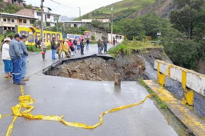 Las lluvias han dejado incomunicadas a varias comunidades de Loja.