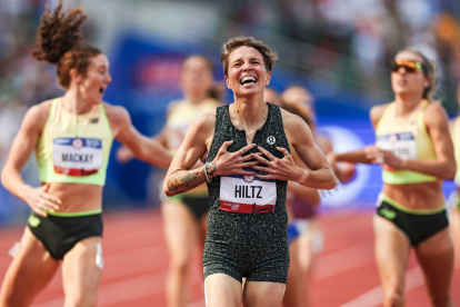 Nikki Hiltz, atleta no binaria y paradójicamente de Estados Unidos, corrió los 1500 m en los Juegos Olímpicos de París