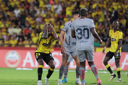 Barcelona SC recibe a El Nacional por Copa Libertadores en el Monumental.