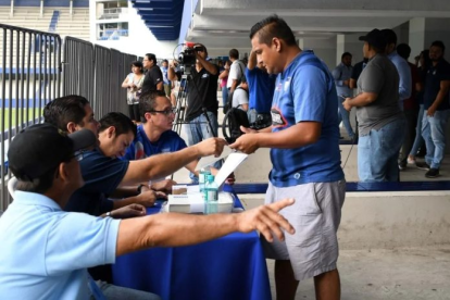 Socios de Emelec acudirán al estadio George Capwell para las elecciones adelantadas este 27 de febrero