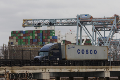 Uno de los puertos que se usan para que China exporte a Estados Unidos.