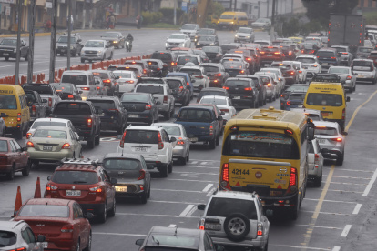 La medida se lleva a cabo para reducir la congestión vehicular en la capital.