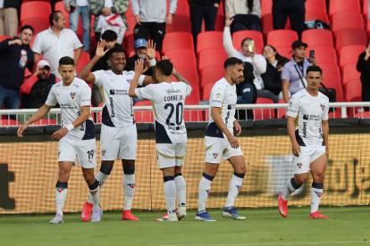 Michael Estrada hizo el primer gol ante Orense.