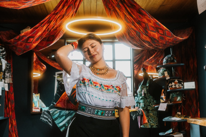 Su paso por MasterChef Celebrity le ha permitido más presencia en las redes. En Instagram, sobrepasa los 685 mil y en TikTok está sobre los 2.2 millones.