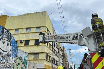 El Cuerpo de Bomberos de Guayaquil dio a conocer el hecho.