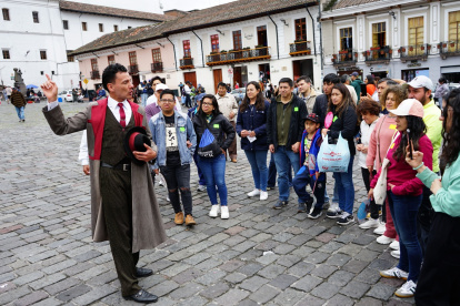 Recorridos. Parte de la iniciativa es realizar visitas guiadas teatralidades para que los turistas conozcan de Quito