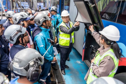 La capacitación incluye el sistema de frenado, aceleración y acoderamiento.