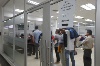 Imagen referencial para graficar este artículo sobre el trámite de la renovación de la licencia de conducir.