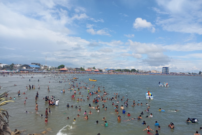 El cantón Playas recibió gran cantidad de visitantes en este feriado de Carnaval.