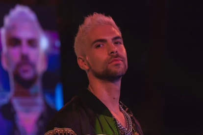 Johann Vera es un cantante y actor ecuatoriano que ha participado en varias producciones internacionales.