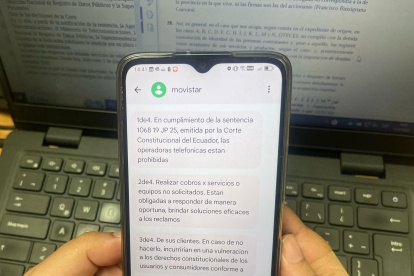 El mensaje que está llegando por SMS informando sobre la sentencia de la Corte Constitucional del Ecuador.