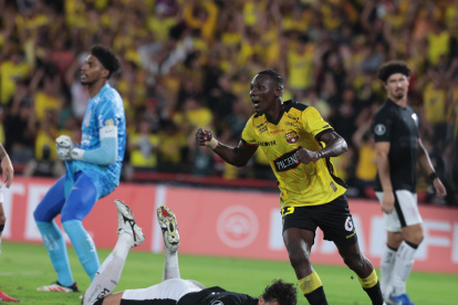 Barcelona SC venció al Corinthians en el estadio Monumental por el partido de ida.