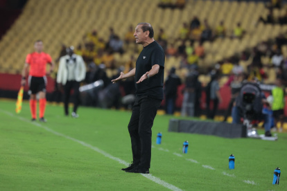 El argentino Ramón Díaz, entrenador del Timao, analizó la caída ante Barcelona.