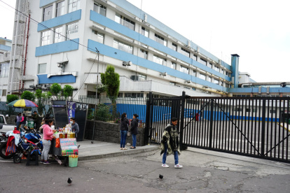 Las auditorías de la Contraloría han puesto en evidencia deficiencias graves en los procesos de contratación en los hospitales públicos de Guayaquil y Quito.