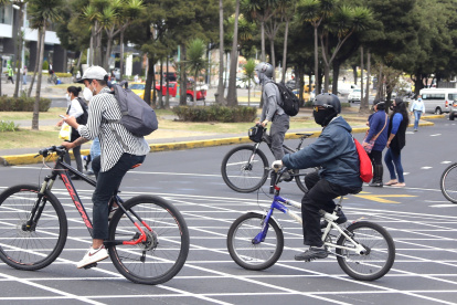 El proyecto "Un día sin auto" busca que las personas utilicen medios de transporte sostenibles como bicicletas y scooters