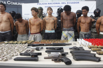 Detenidos en operativo realizado este viernes 7 de marzo en Socio Vivienda 2.