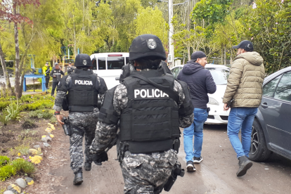 Operativo en el Hospital Docente Ambato