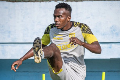 Jhonny Quiñónez fue titular en derrota por goleada 4-0 de Barcelona SC ante Independiente del Valle.