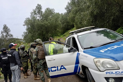 La Policía y las FF.AA. encontraron el cadáver de la menor de edad en una quebrada detrás del hospital