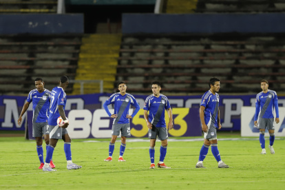 Emelec se mantiene en el fondo de la tabla de posiciones de la LigaPro 2025.