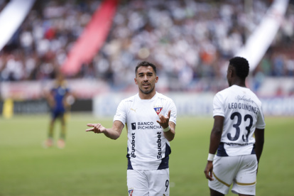 El argentino Lisandro Alzugaray marcó ante Orense y Delfín.