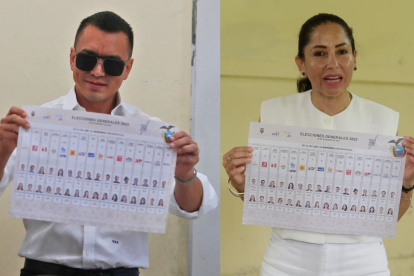 Daniel Noboa y Luisa González al instante de ejercer su derecho al voto en las elecciones en primera vuelta.