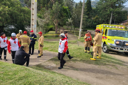 La búsqueda de un adolescente que cayó al río Tomebamba se mantiene en Cuenca.