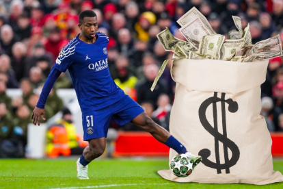 William Pacho se ha convertido en una de las estrellas de PSG.